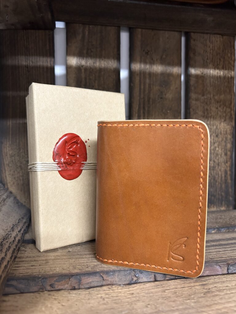 Cardholder CC4