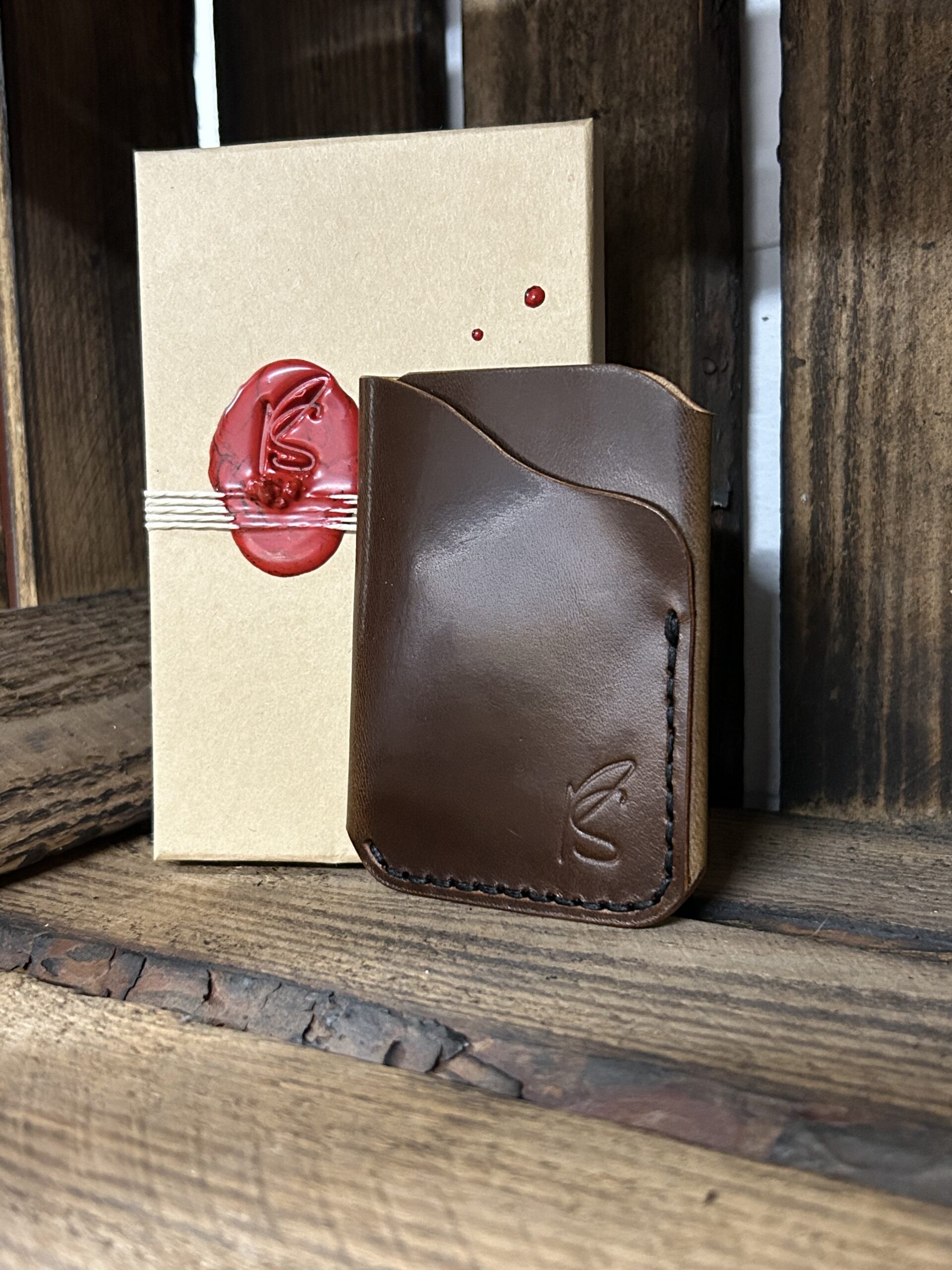 Cardholder C2